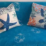 Apartment Home Apartment *