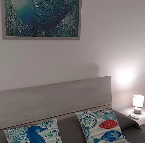 Home Apartment Giardini Naxos