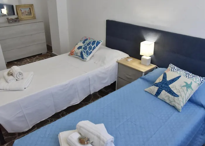 Home * Giardini Naxos