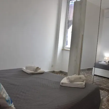 Home דירה גיארדיני נאקסוס