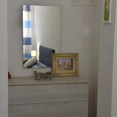 Lägenhet Home Apartment Giardini Naxos