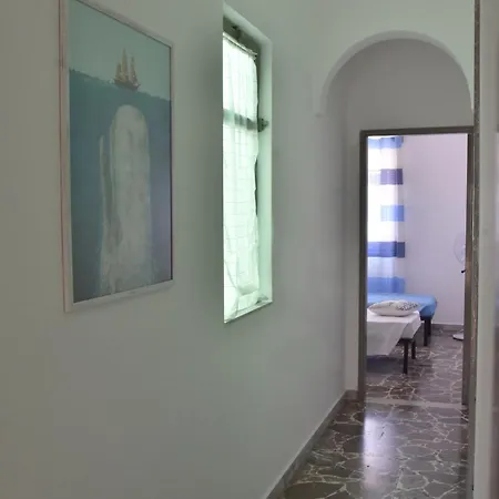 Home Apartment *