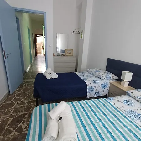 Home Apartment Апартаменти